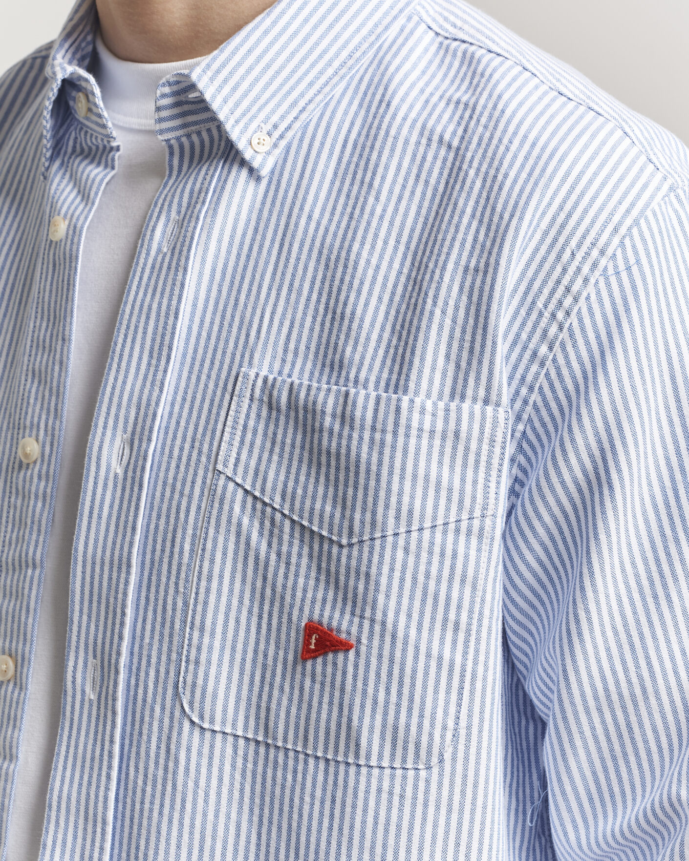 Herre | Skjorter | Forét | Flag Regular Fit Pocket Oxford Shirt Blue Stripe