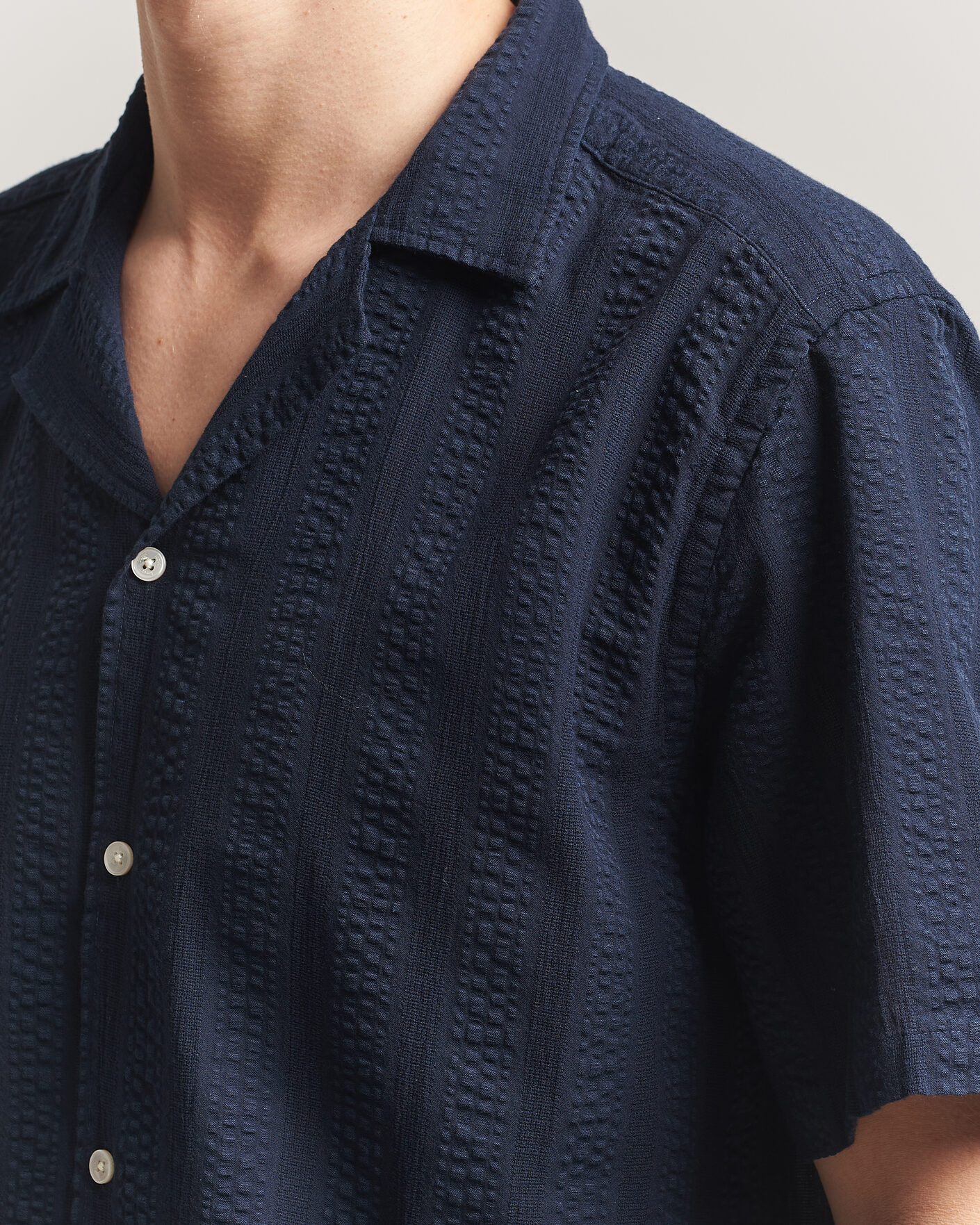 Herre | Skjorter | Forét | Peer Jacquard Stripe Regular Fit SS Shirt Navy
