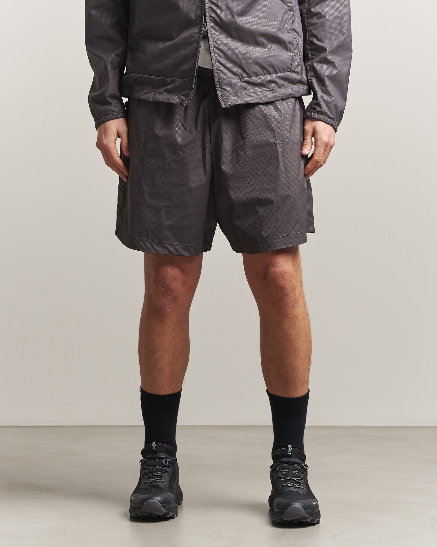 Herre | Shorts | Stone Island | Stellina Nylon Stretch Shorts Charcoal