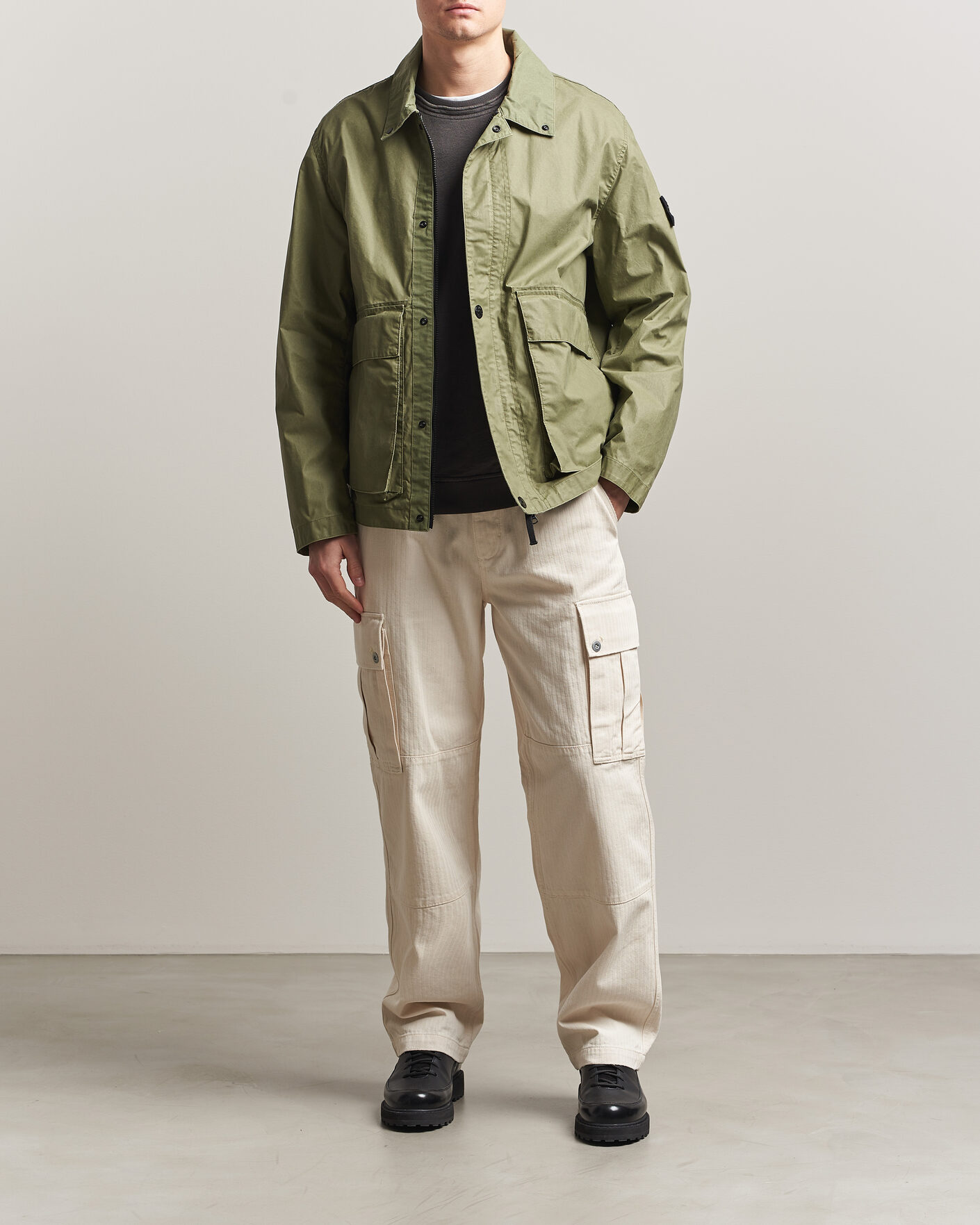 Herre | Jakker | Stone Island | Waxed Pigment Cotton Tela Coach Jacket Military Green