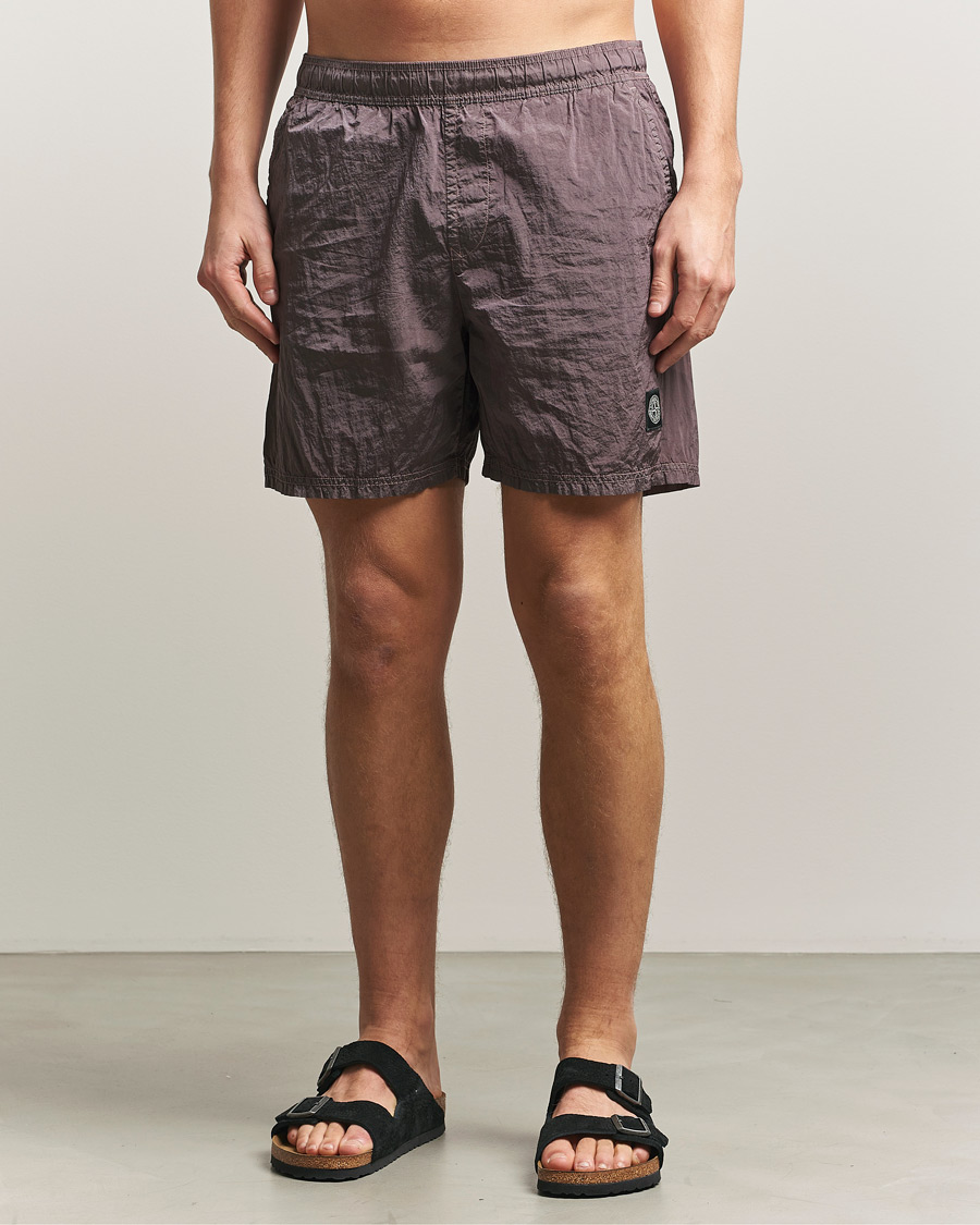 Herre | Badeshorts | Stone Island | Nylon Metal Econyl Swimshorts Purple Grey