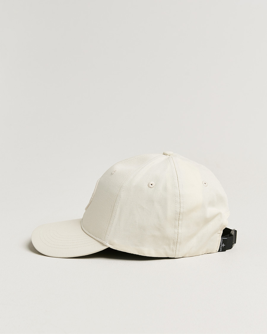 Herre | Hatter og capser | Stone Island | Classic Cotton Logo Cap Ivory