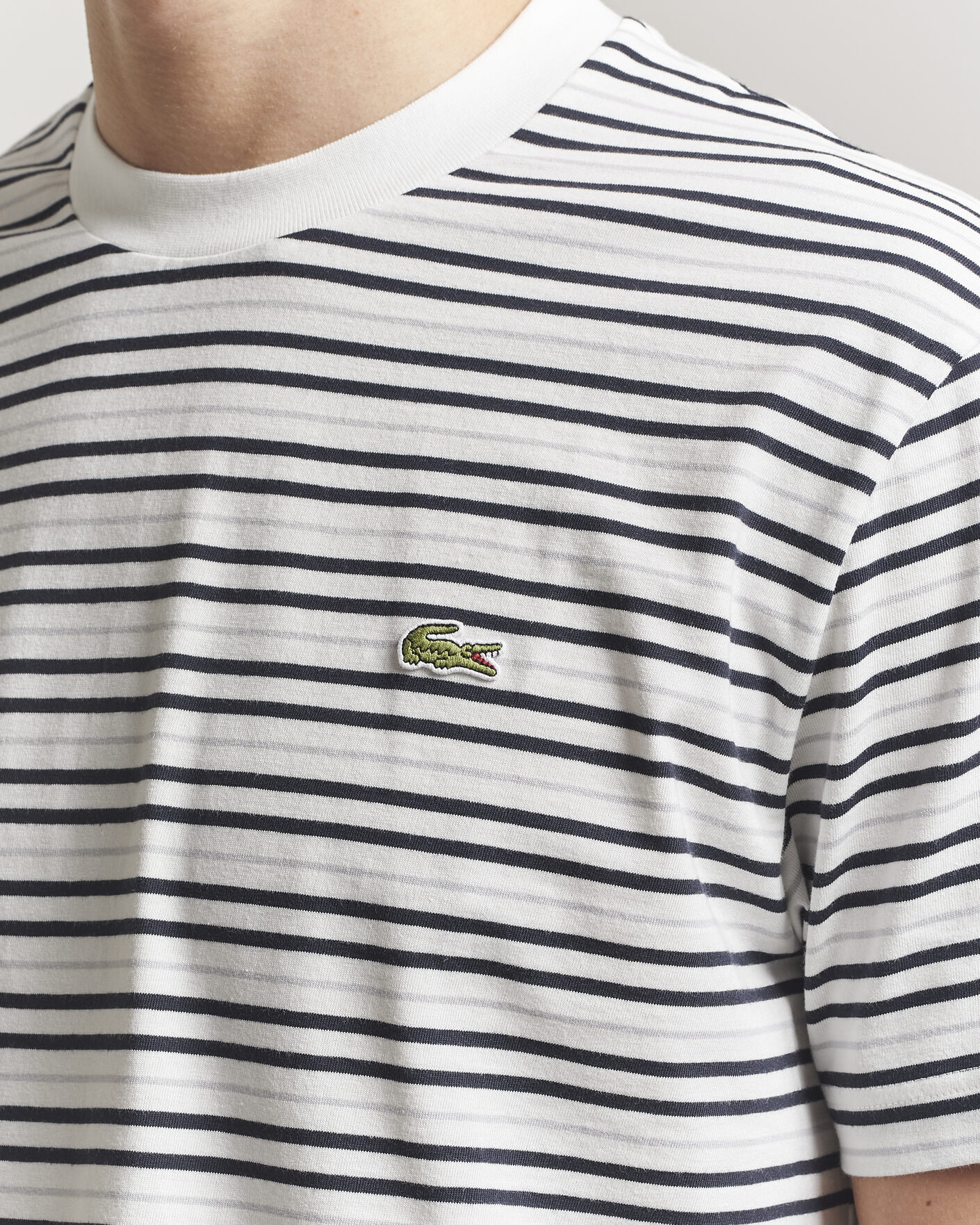 Herre | T-Shirts | Lacoste | Cotton Striped T-Shirt Blackbird/Flour