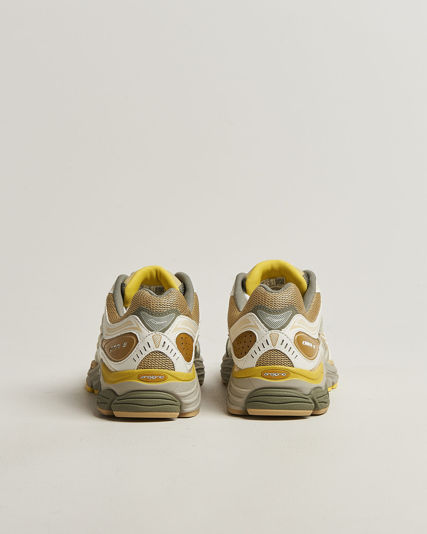 Herre | Sneakers | Saucony | Progrid Omni 9 Ripstop Running Sneaker Ivory/Moss