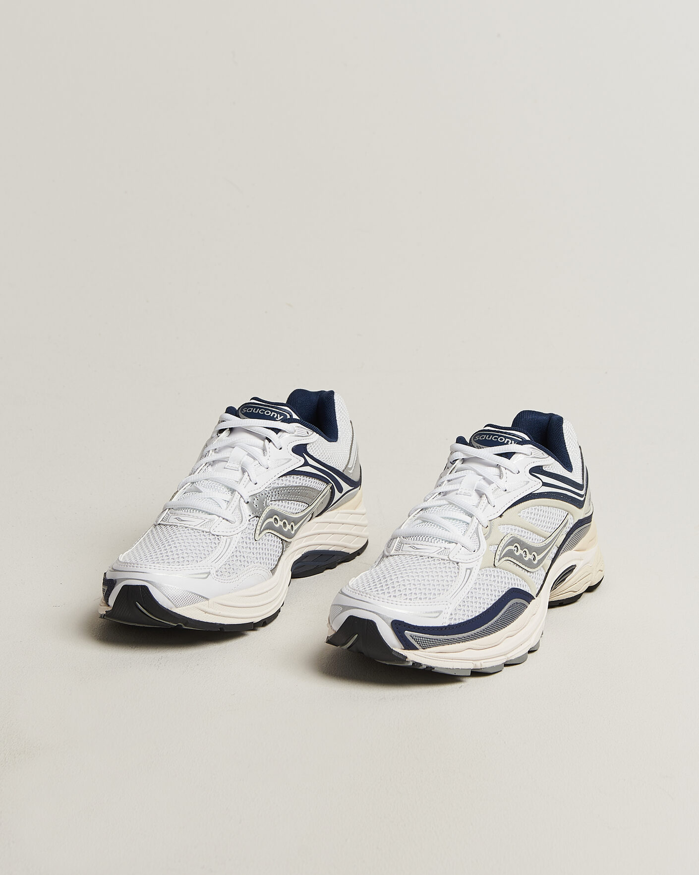 Herre | Sneakers | Saucony | Progrid Omni 9 Running Sneaker White/Navy