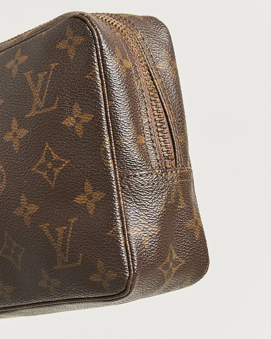 Herre | Pre-Owned & Vintage Bags | Louis Vuitton Pre-Owned | Trousse Toilette 23 Monogram
