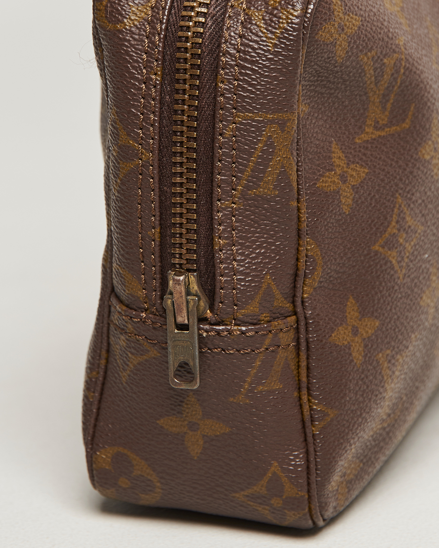 Herre | Pre-Owned & Vintage Bags | Louis Vuitton Pre-Owned | Trousse Toilette 23 Monogram