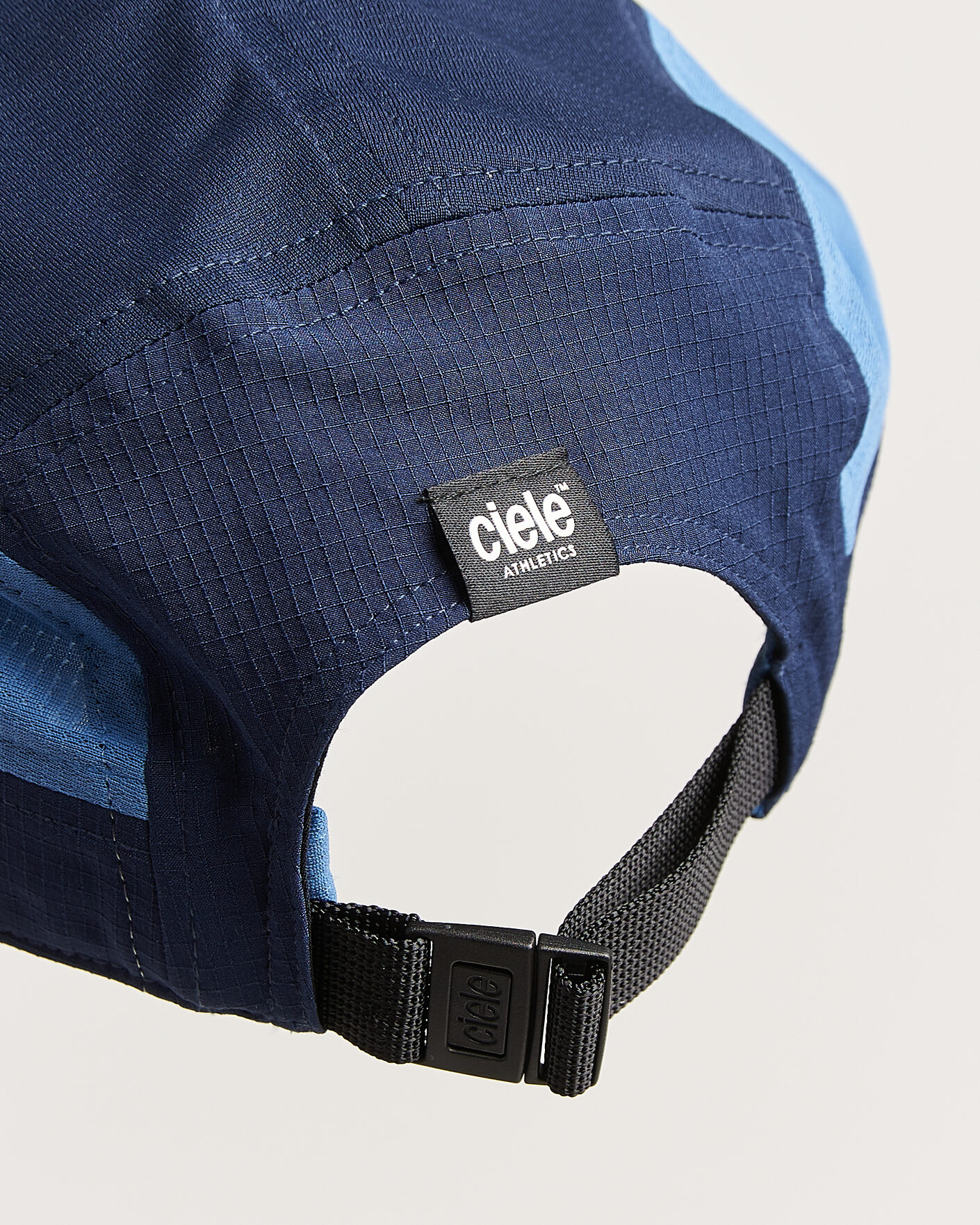 Herre | Hatter og capser | Ciele | GOCap Field Running Cap Indigo