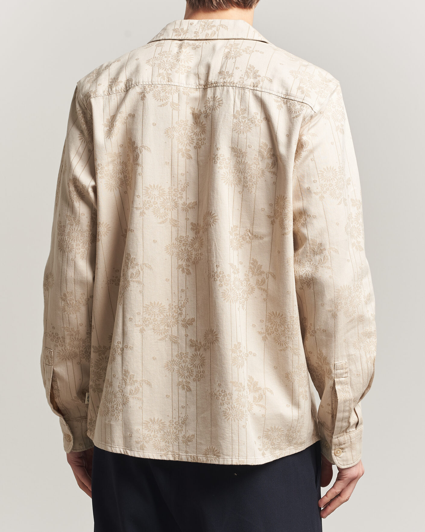Herre | Skjorter | LES DEUX | Jasper Flower Jaquard Shirt Oyster Grey/White