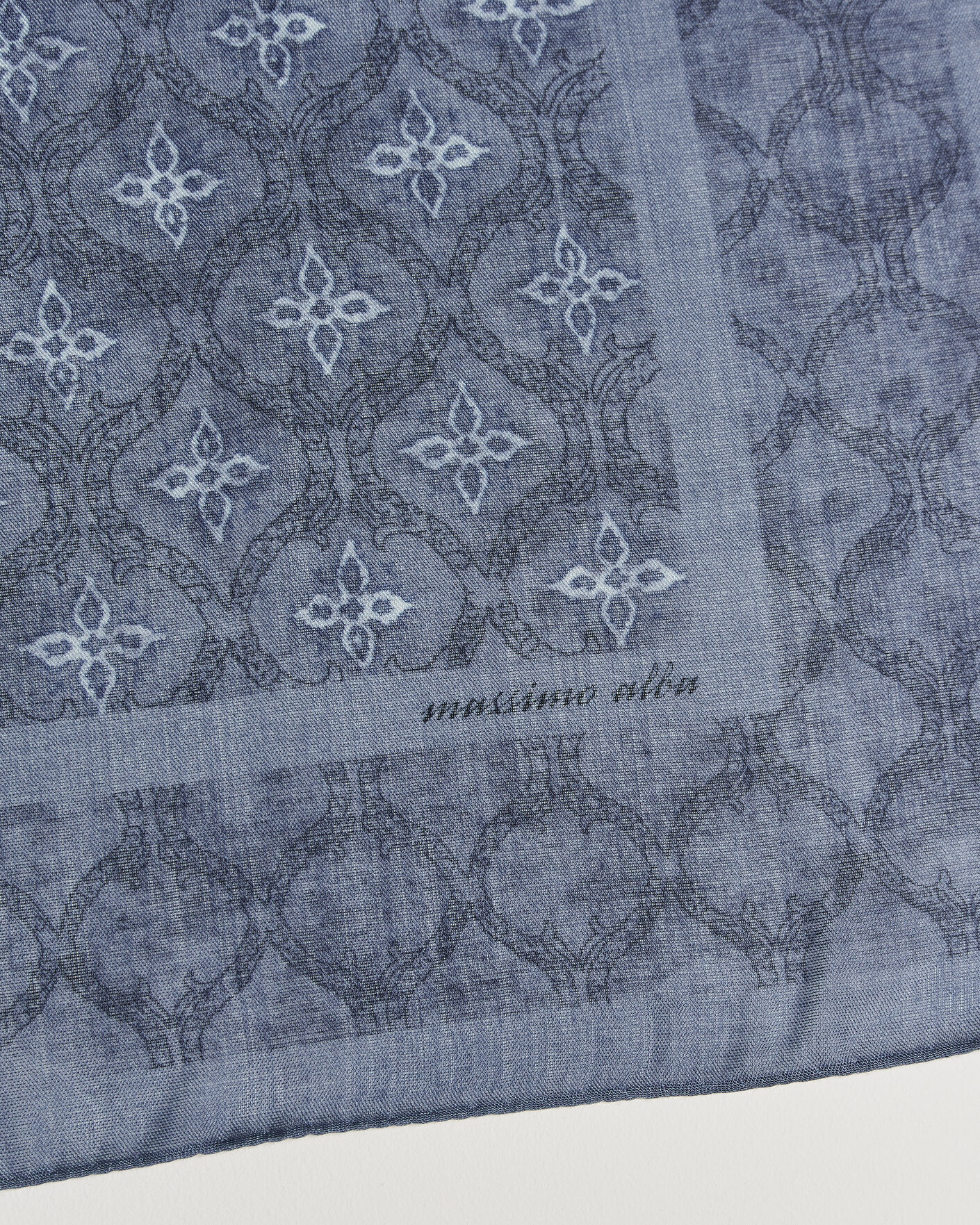 Herre | Scarves | Massimo Alba | Cashmere/Silk Bandana Navy