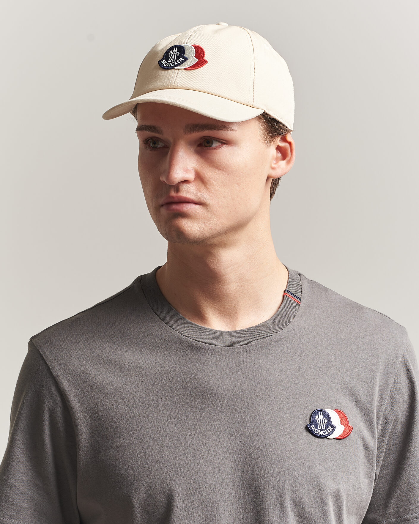 Herre | Hatter og capser | Moncler | Tricolore Logo Cap Light Beige