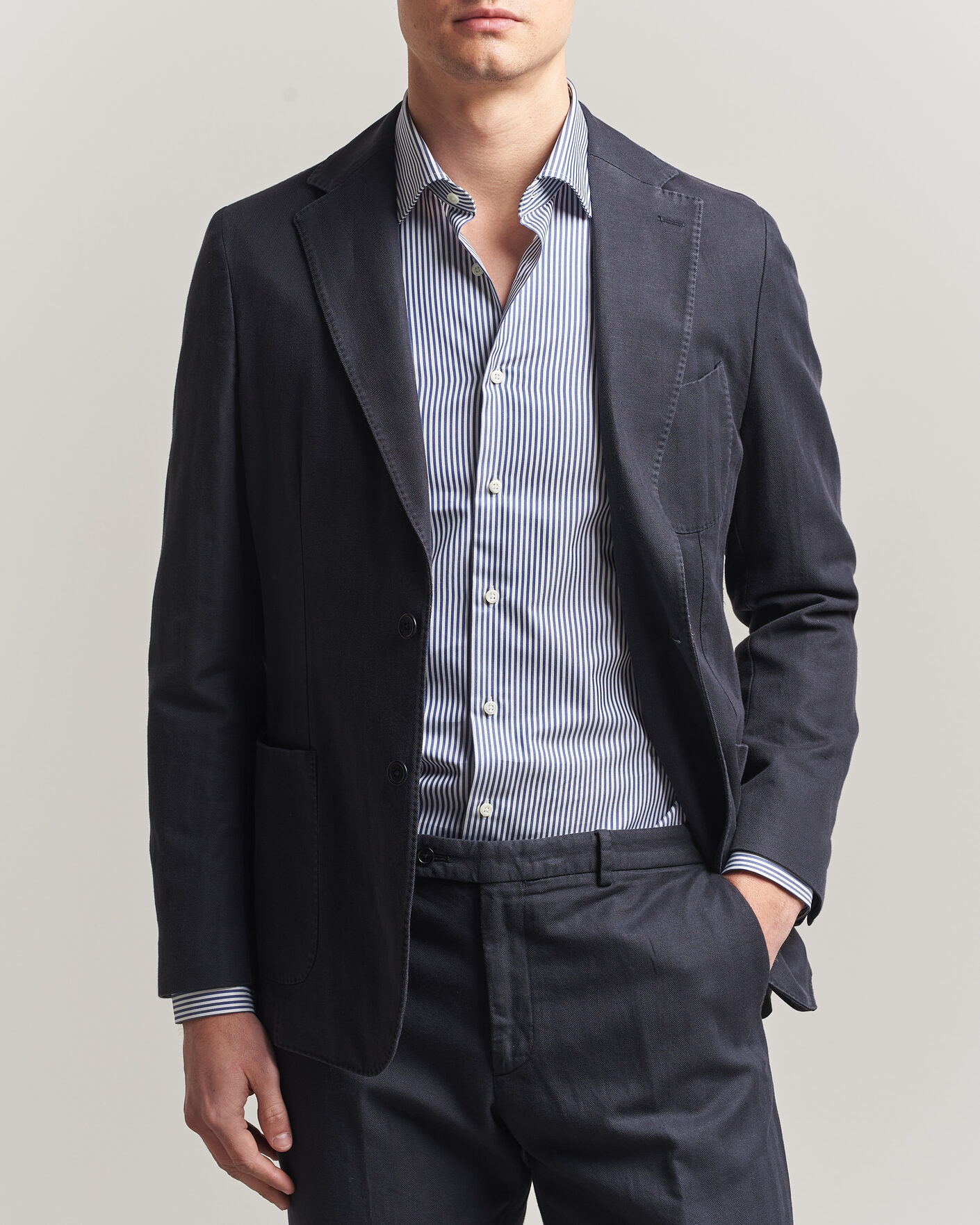 Herre | Dressjakker | Morris | Washed Cotton Herringbone Blazer Navy