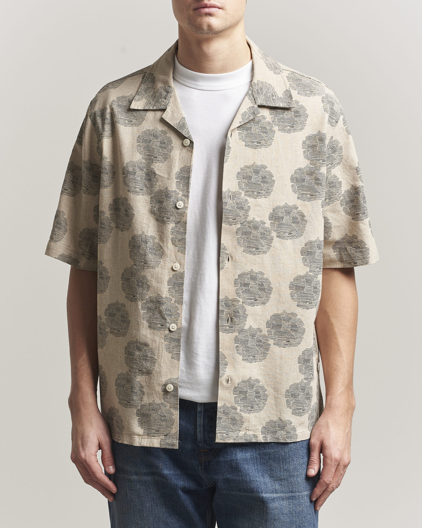Herre | Skjorter | NN07 | Ole Printed Short Sleeve Shirt Oatmeal