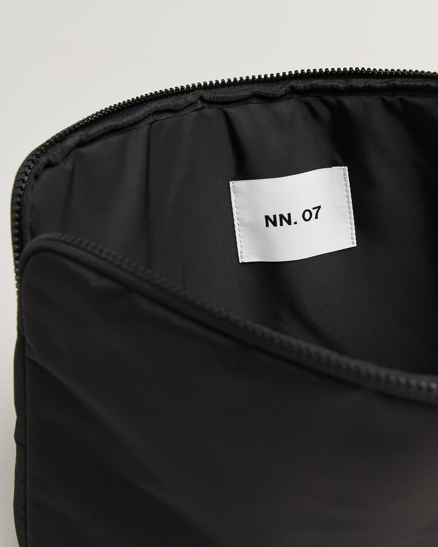Herre | Vesker | NN07 | Nylon Ripstop Computer Sleeve Black