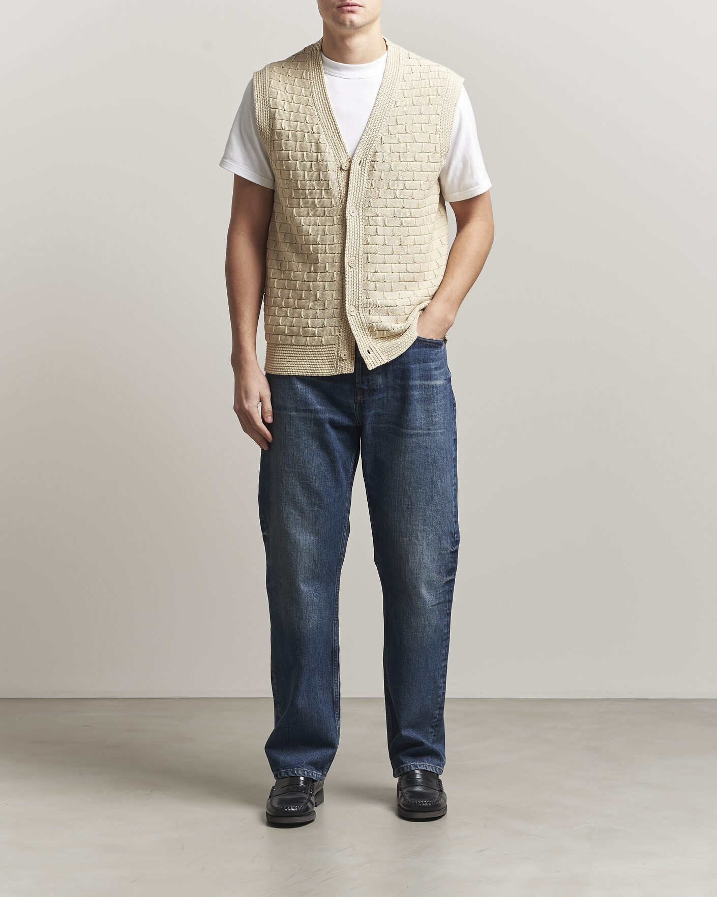 Herre | Gensere | NN07 | Reece Knitted Vest Ecru