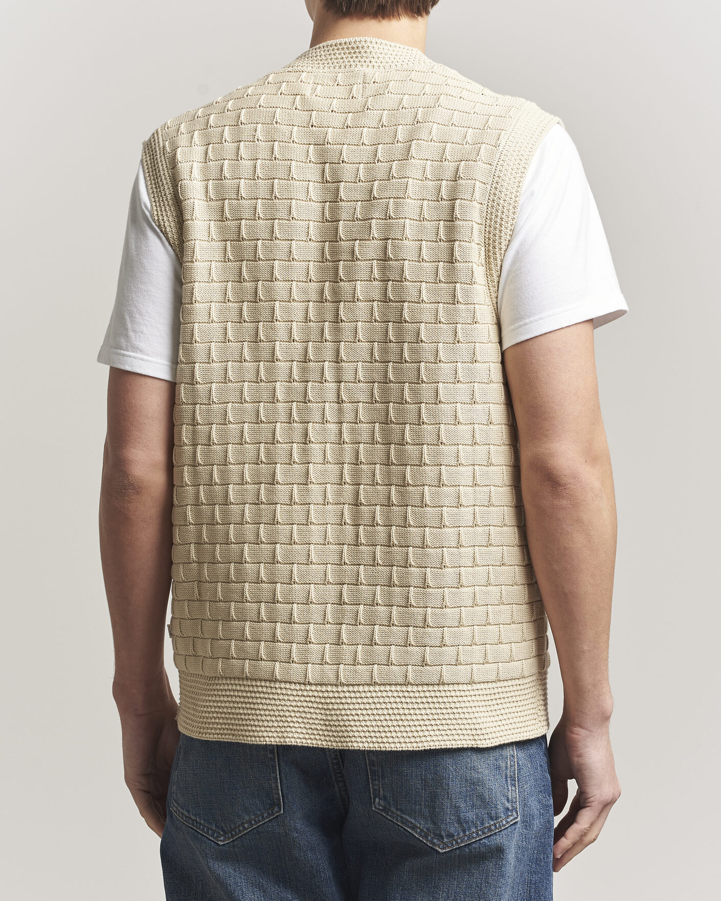 Herre | Gensere | NN07 | Reece Knitted Vest Ecru