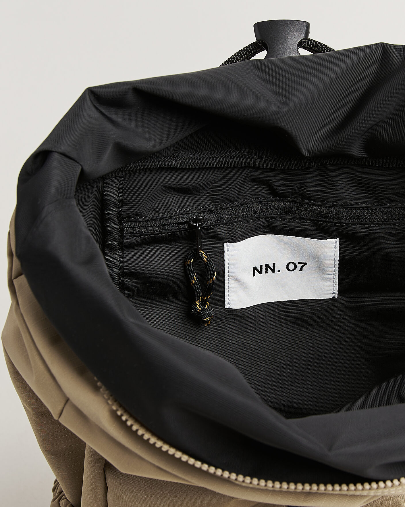 Herre | Vesker | NN07 | Nylon Ripstop Rolltop Backpack Desert Khaki