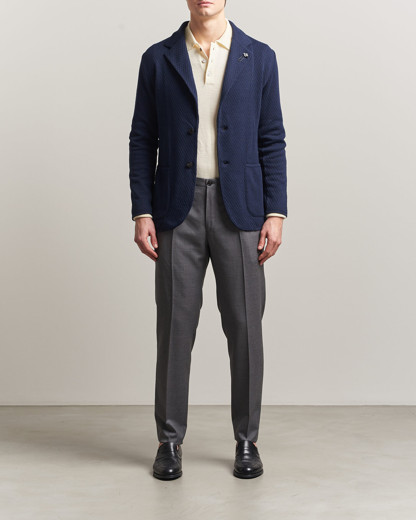 Lardini Knitted Structure Cotton Blazer Navy hos CareOfCarl.no