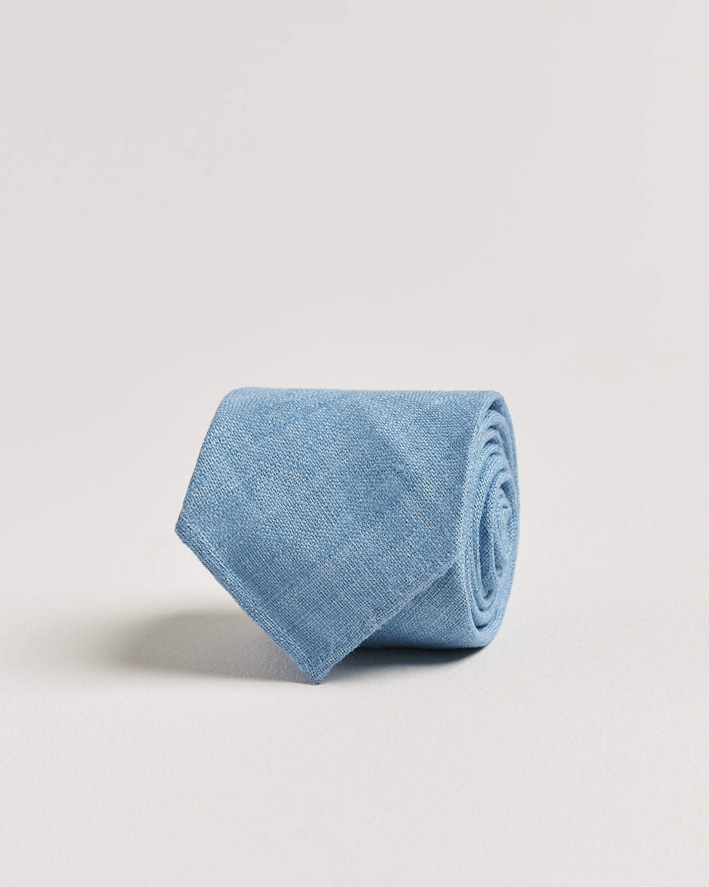 Herre | Slips | Drake's | Drake'sSilk Tussah Handrolled TieSky Blue