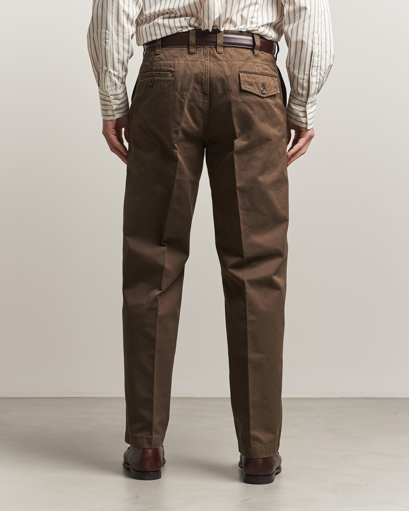 Herre | Bukser | Drake's | Peached Flat Front Cotton Chino Brown