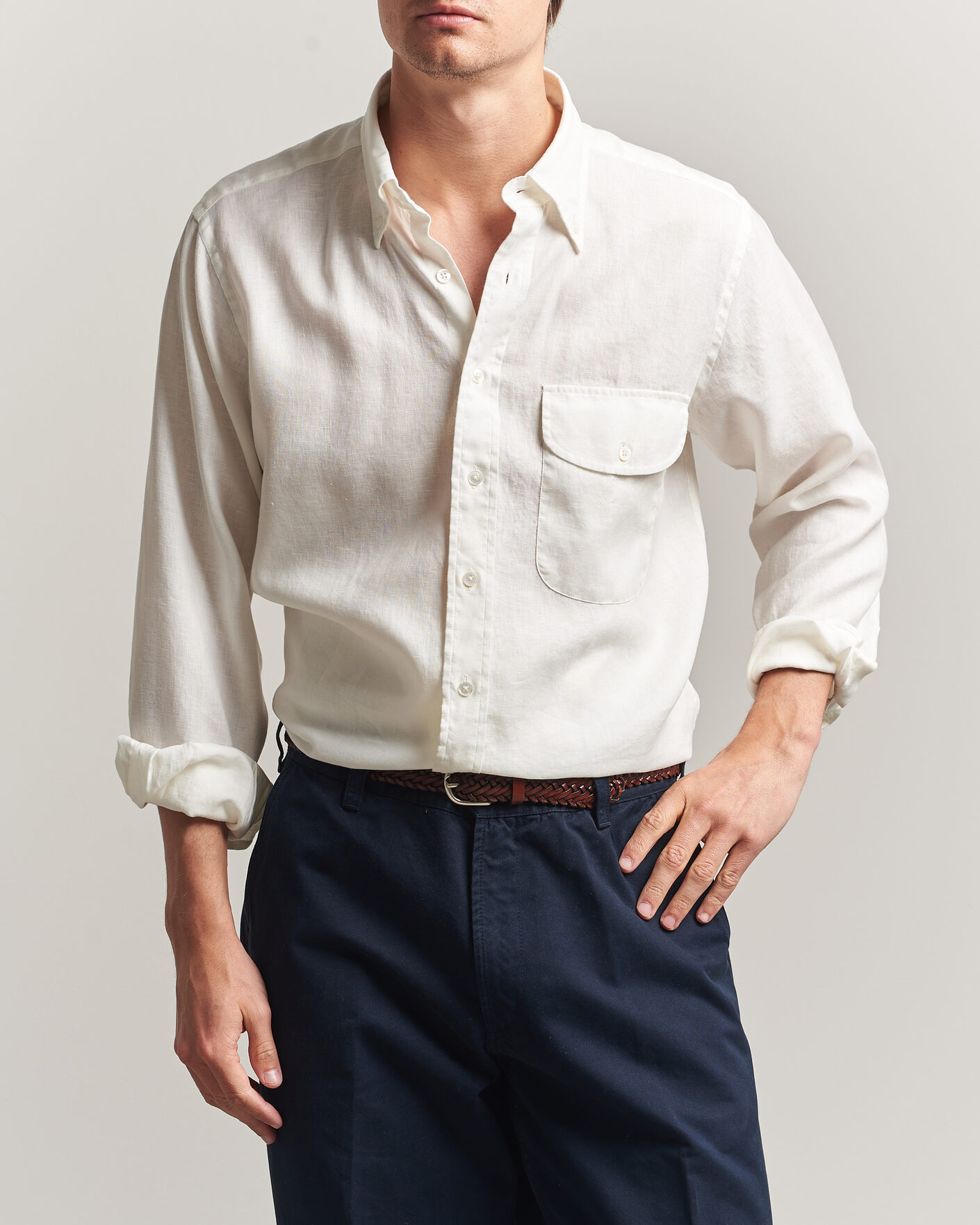 Herre | Skjorter | Drake's | Linen Button Down Curved Pocket Shirt White