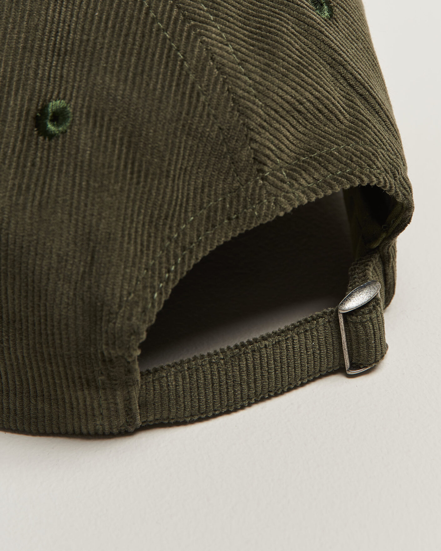 Herre | Hatter og capser | Drake's | Blackthron Needlecord Baseball Cap Olive