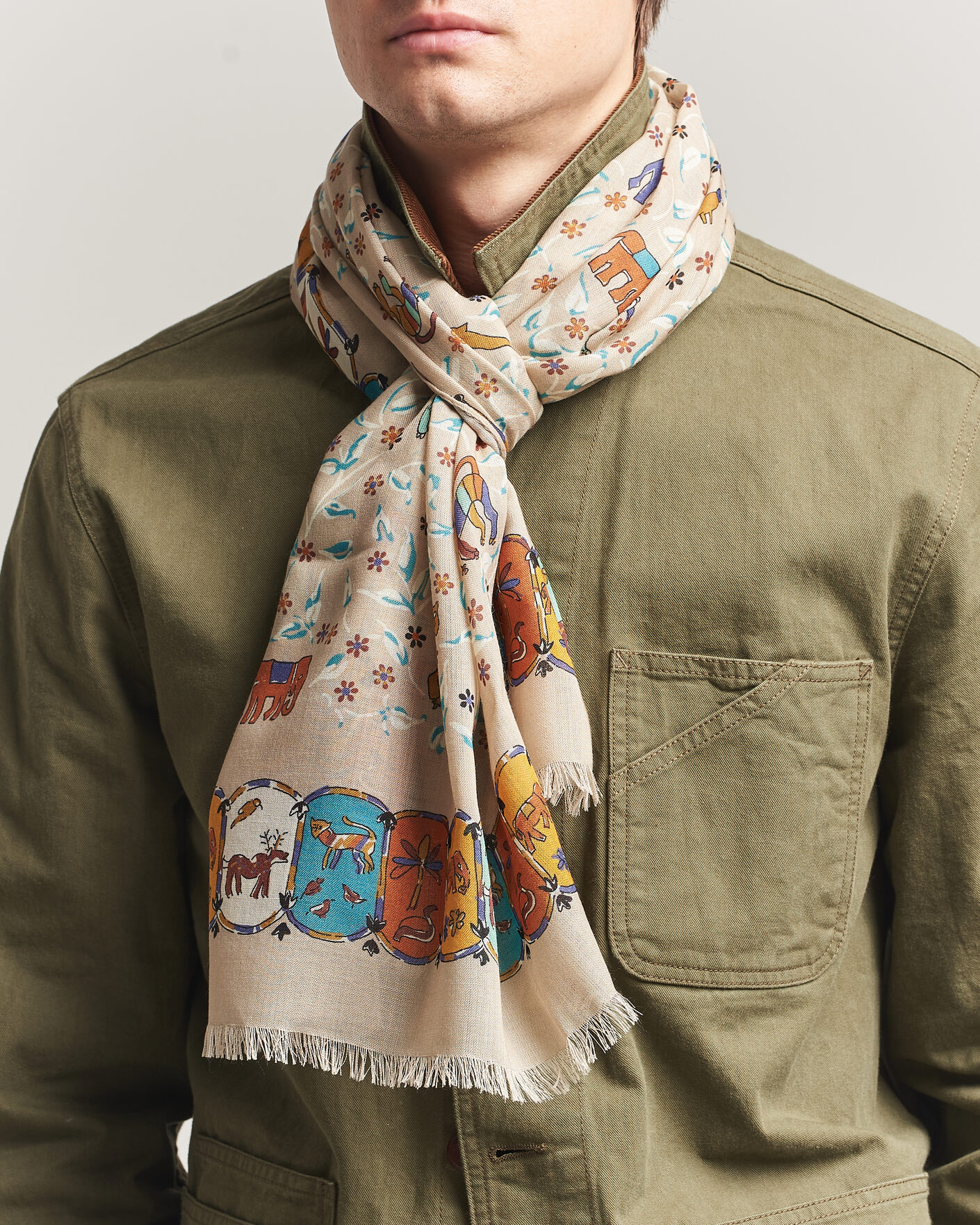 Herre | Drake's Loose Animal Wool/Silk Print Scarf Beige | Drake's | Loose Animal Wool/Silk Print Scarf Beige