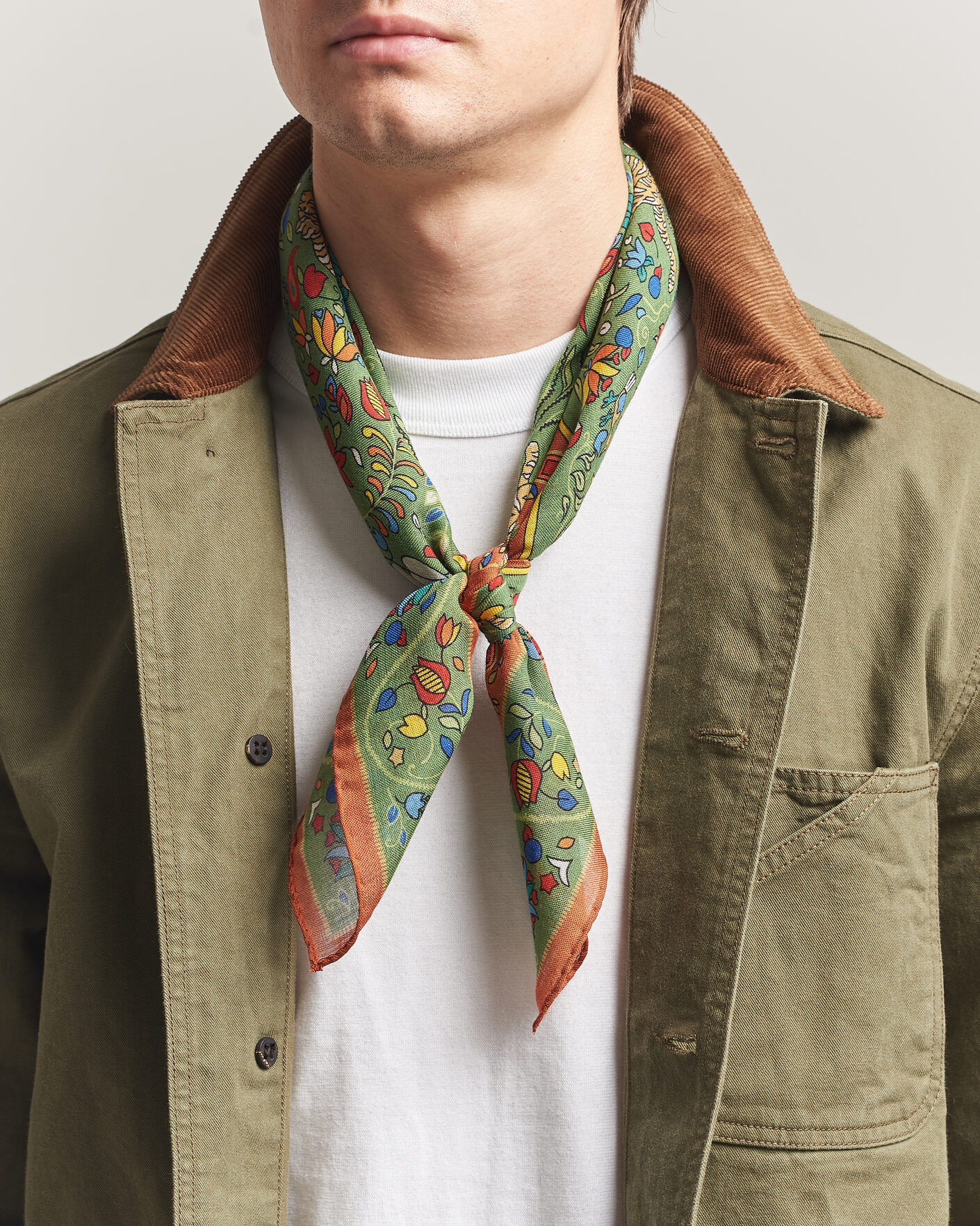 Herre | Scarves | Drake's | Tiger Garden Wool/Silk Bandana Green