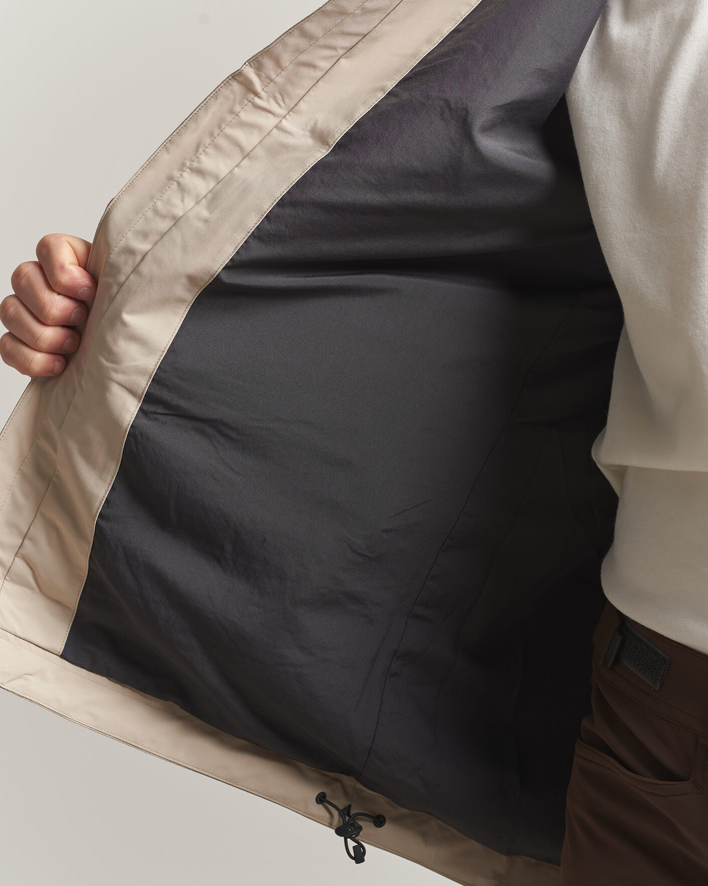 Herre | Jakker | Haglöfs | Breeze Proof Jacket Chalk Beige