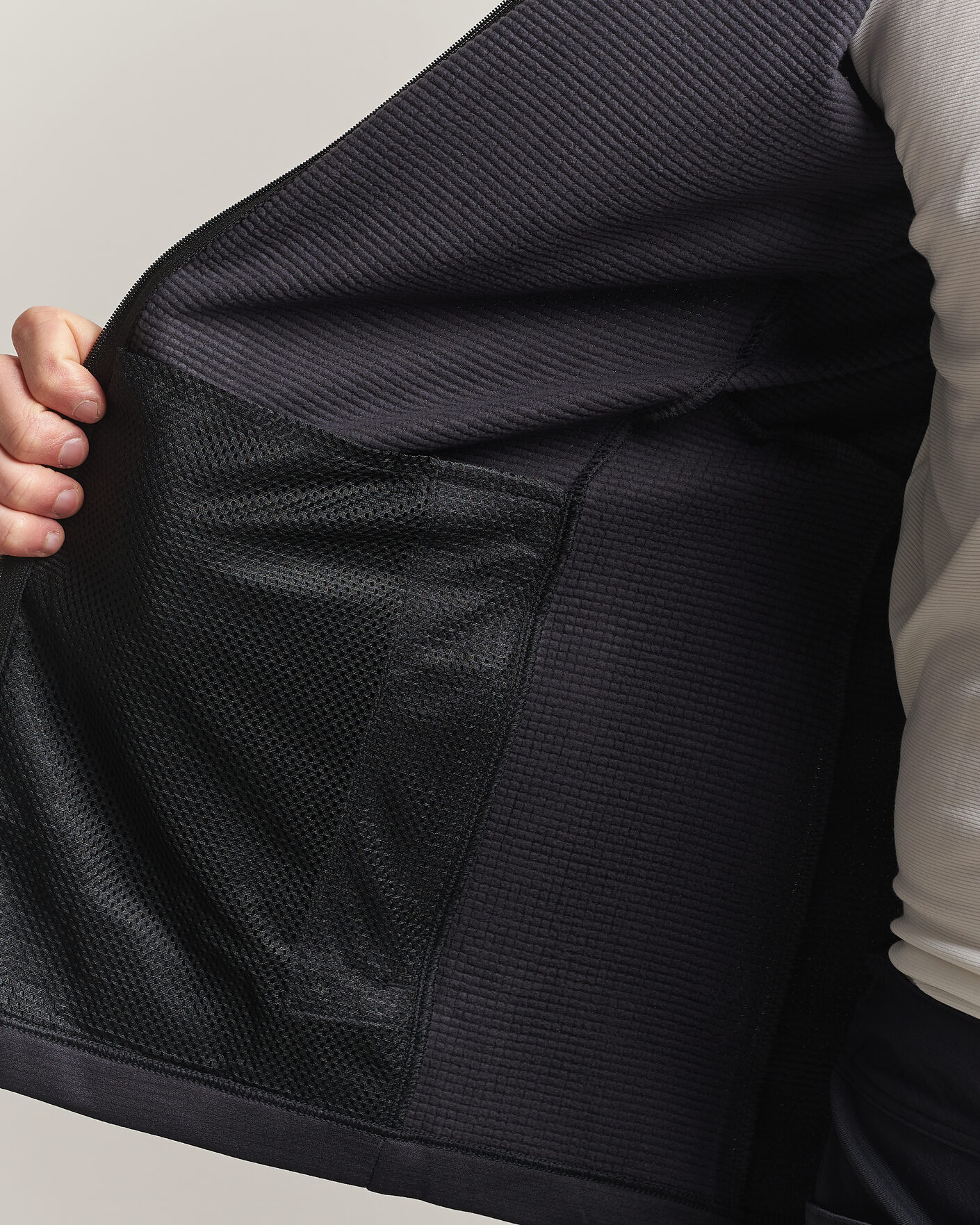 Herre | Gensere | Haglöfs | Korp Mid Fleece Hood True Black