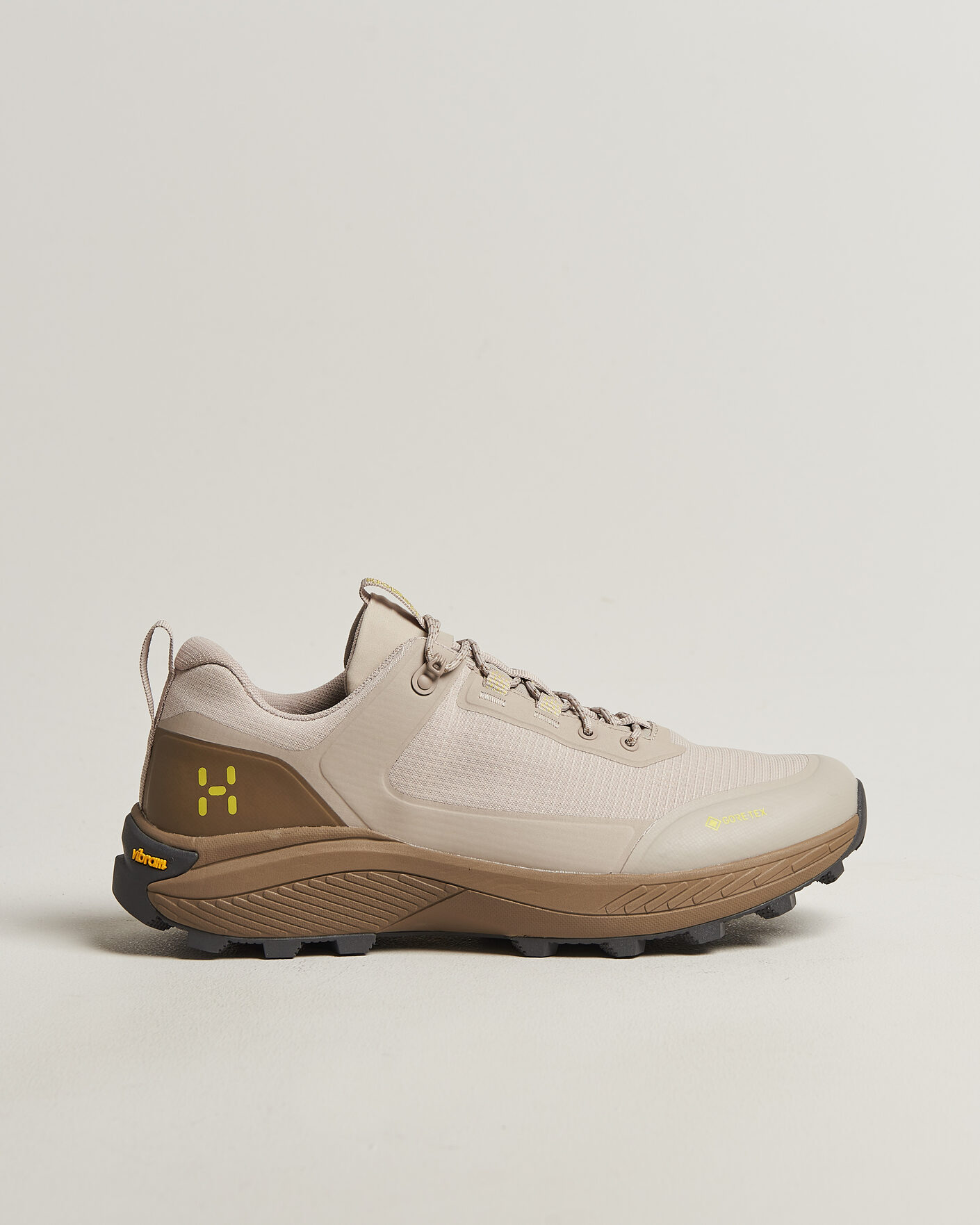 Herre | Tursko | Haglöfs | L.I.M Horizon Hike GORE-TEX Sneaker Beige