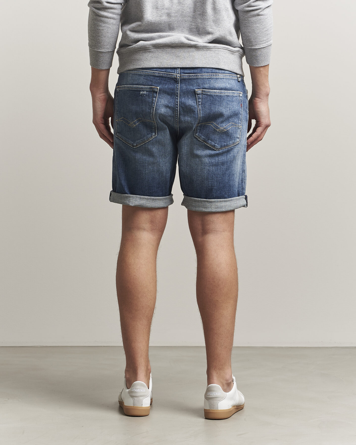 Herre | Shorts | Replay | RBJ981 Shredded Denim Shorts Medium Blue