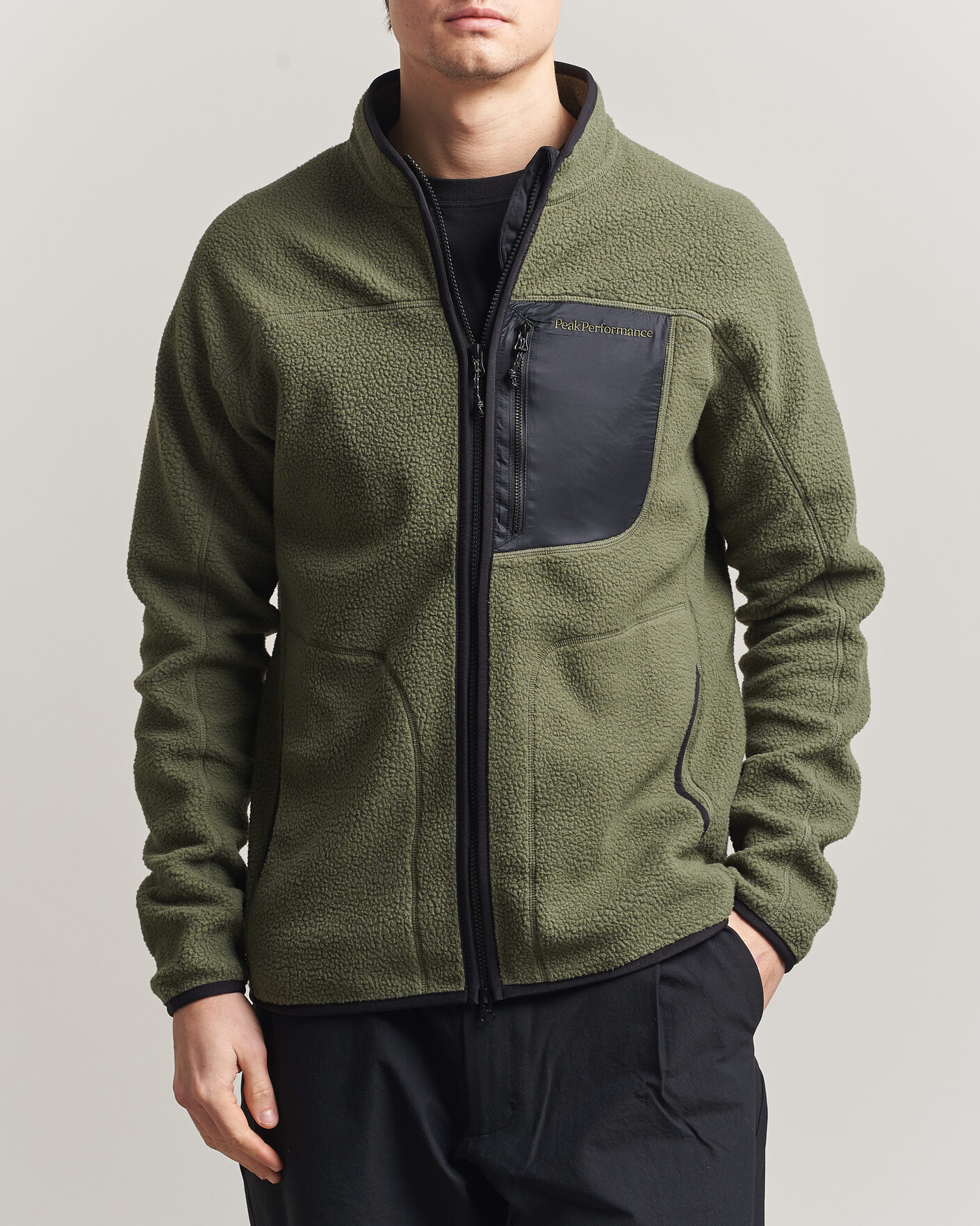 Herre | Gensere | Peak Performance | Nature Rush Pile Full Zip Pine Needle