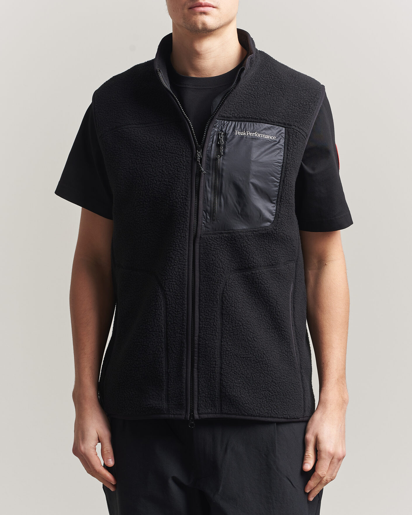 Herre | Gensere | Peak Performance | Nature Rush Pile Vest Black