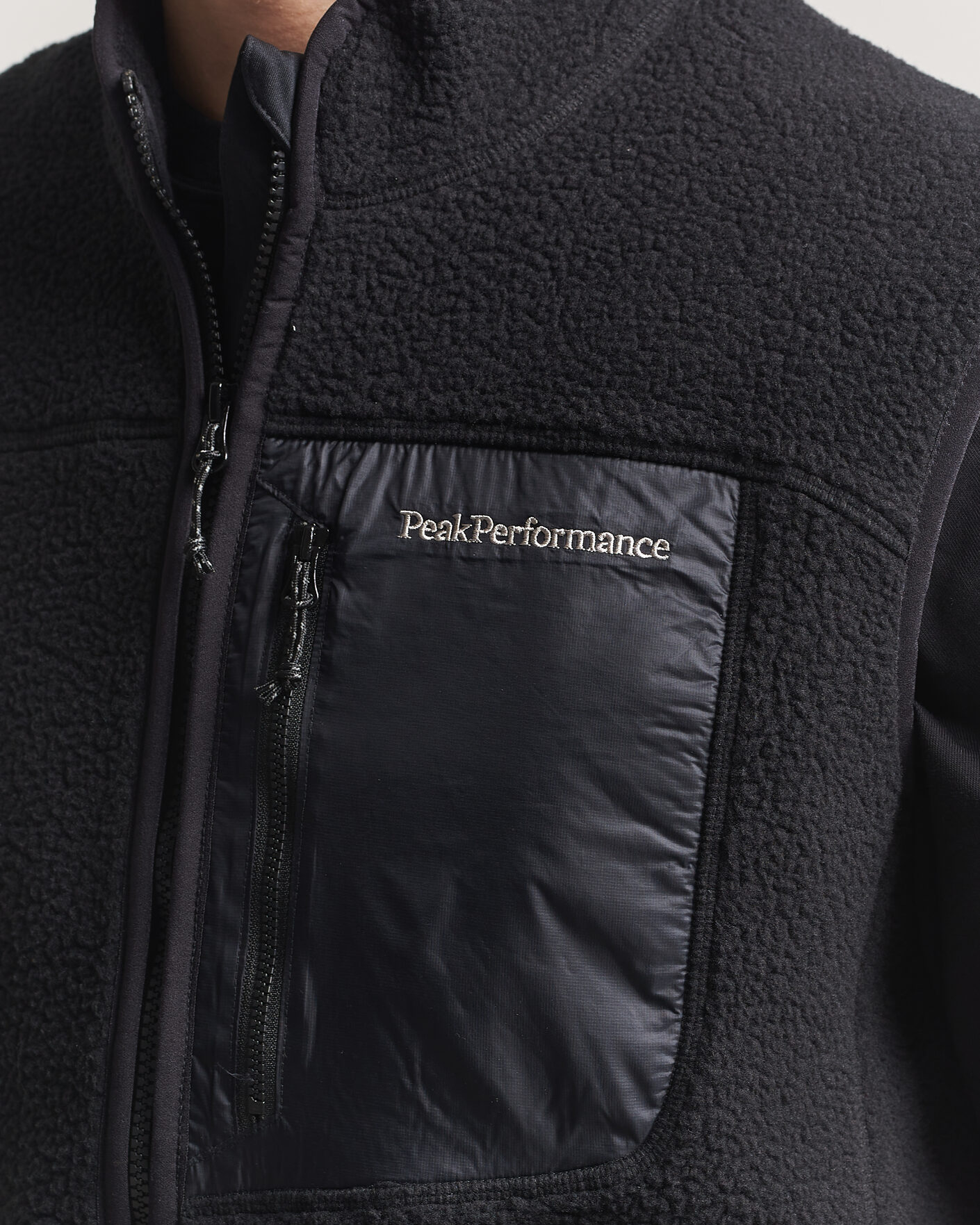 Herre | Gensere | Peak Performance | Nature Rush Pile Vest Black