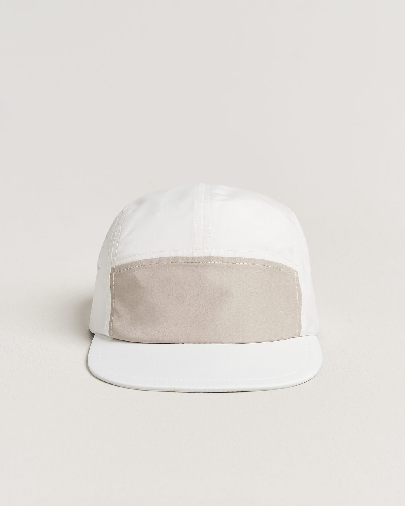 Herre | Hatter og capser | Peak Performance | Lightweight Cap White/Sand Fog