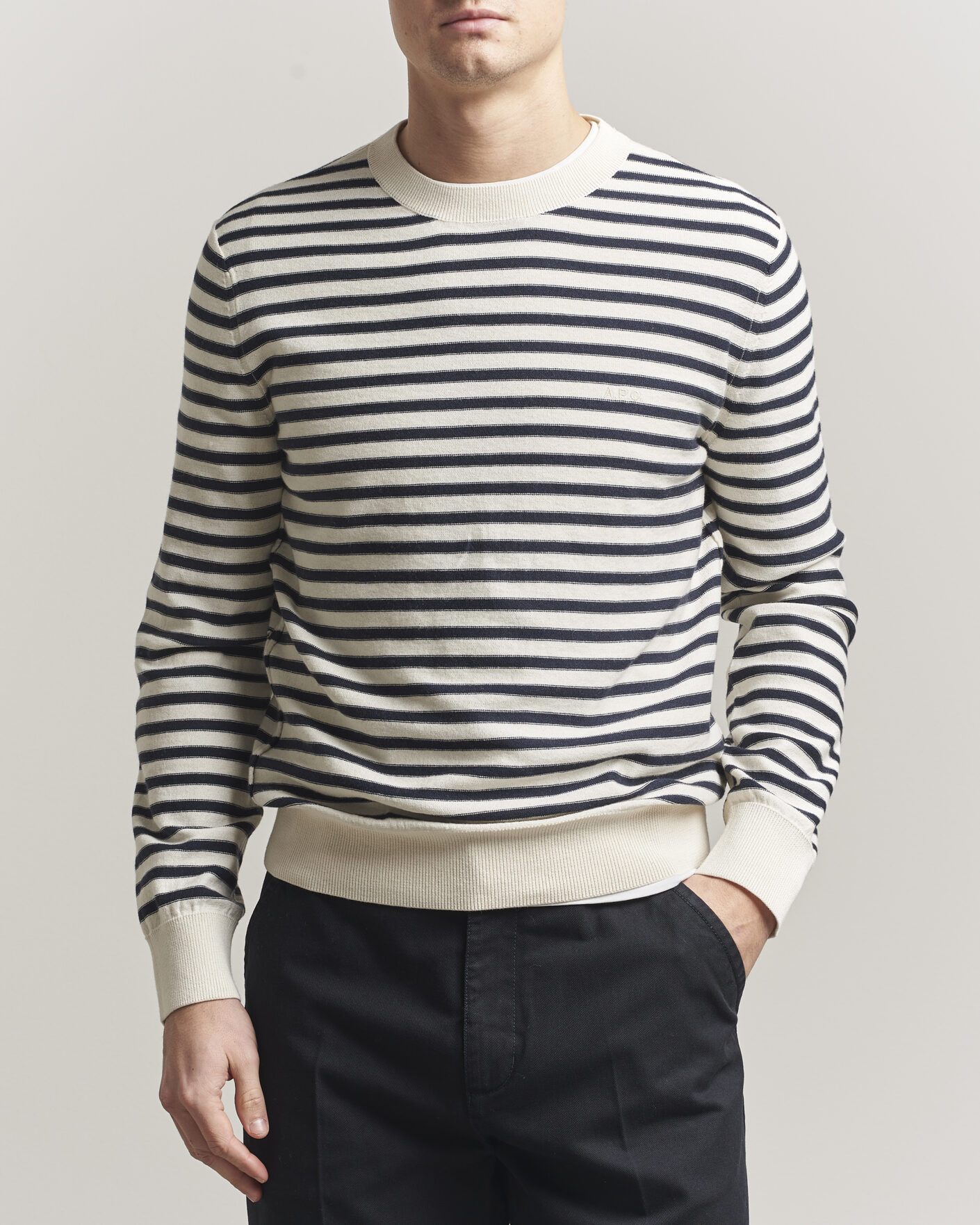 Herre | Gensere | A.P.C. | Paul Striped Knitted Sweater Ecru/Dark Navy