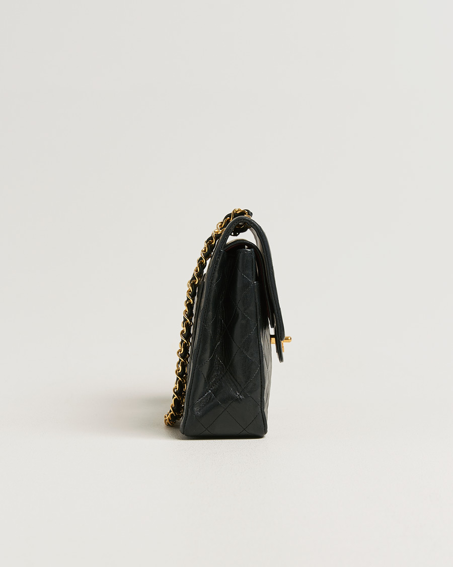 Herre | Pre-Owned & Vintage Bags | Chanel Pre-Owned | Classic Double Flap Square Medium Lambskin Black