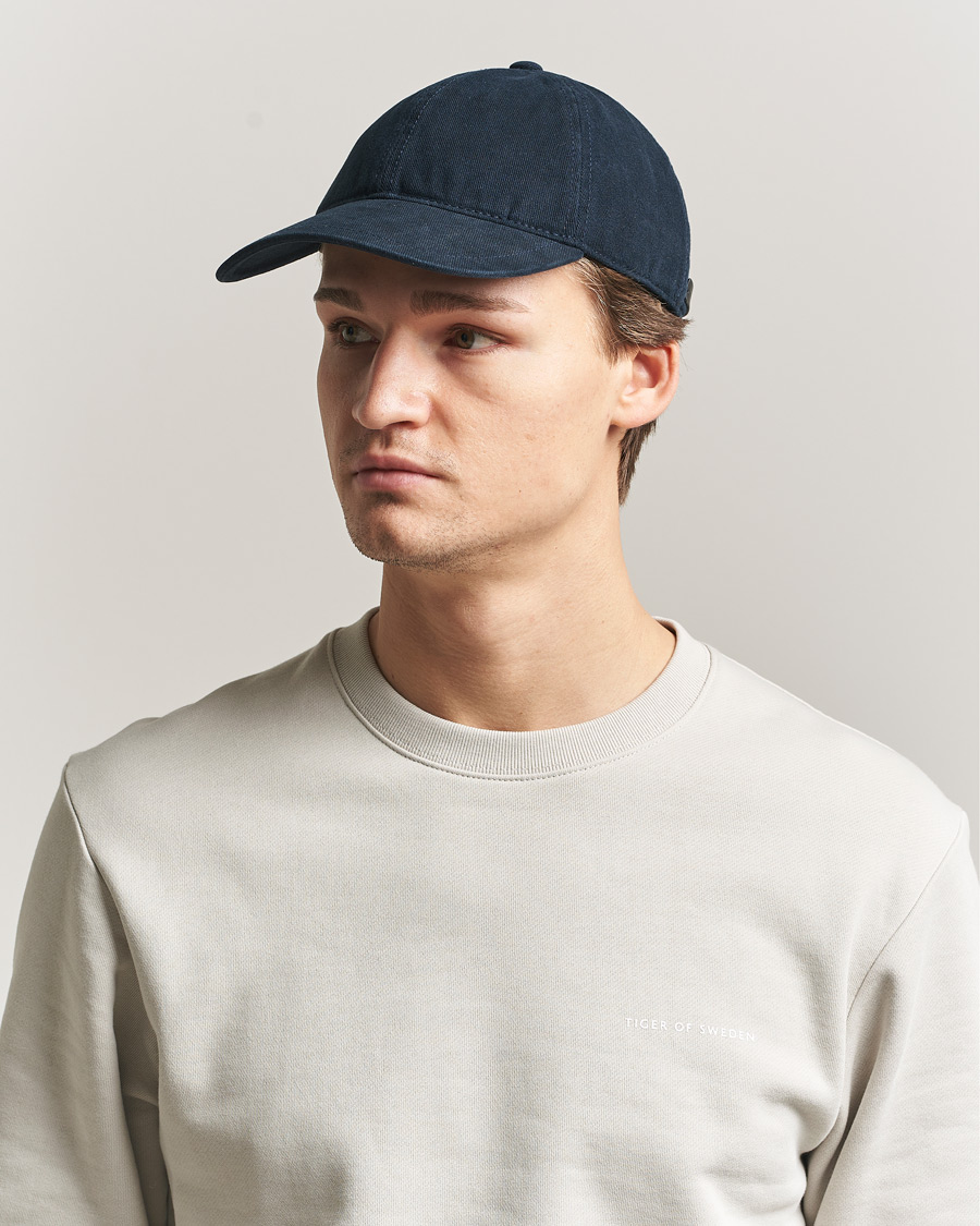 Herre | Hatter og capser | Tiger of Sweden | Hent Washed Cap Light Ink