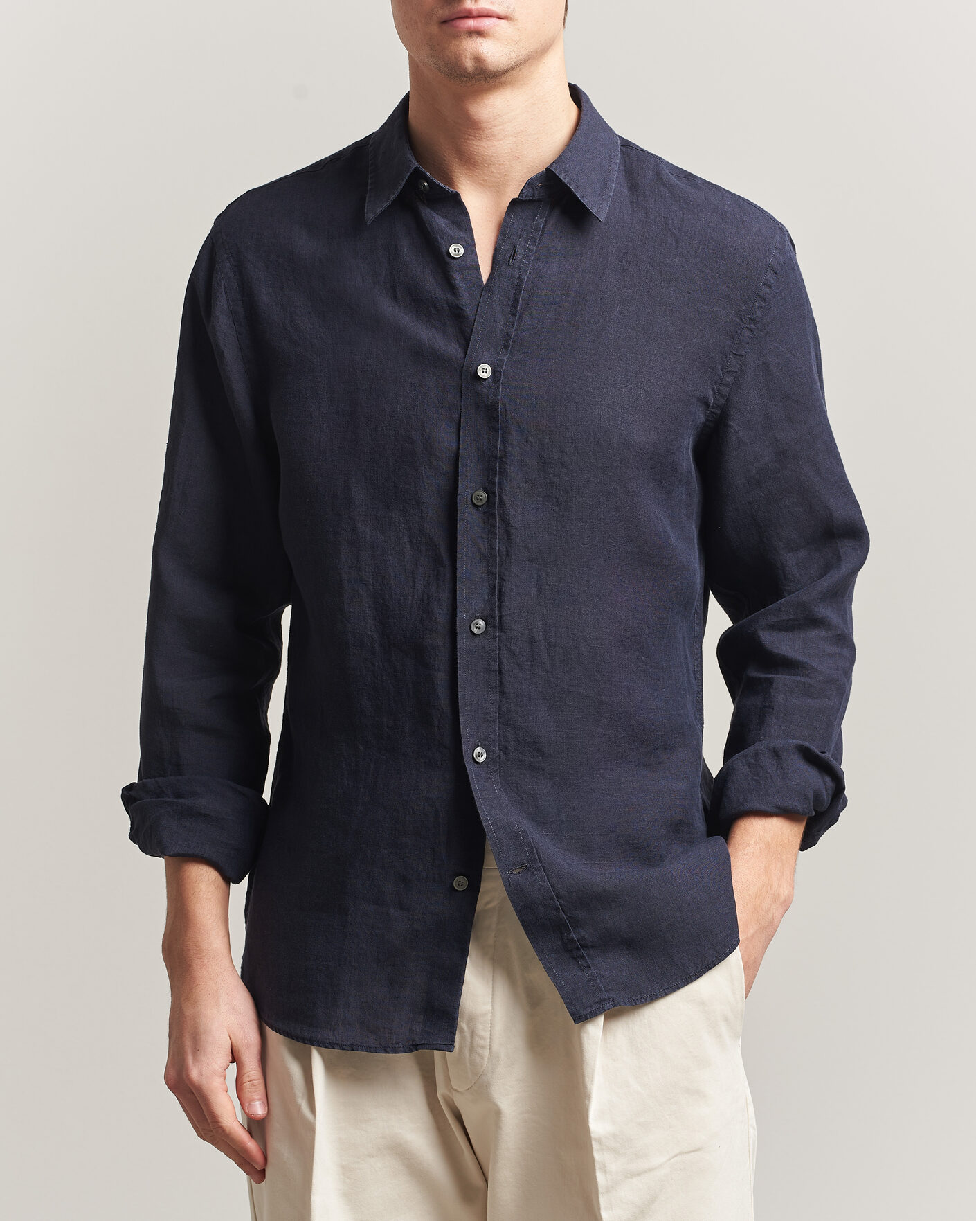 Herre | Skjorter | Tiger of Sweden | Spenser Linen Shirt Midnight Blue