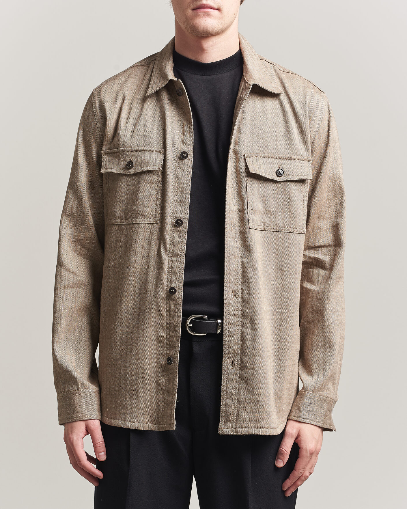 Herre | Skjorter | Tiger of Sweden | Bishop Linen Overshirt Vintage Beige
