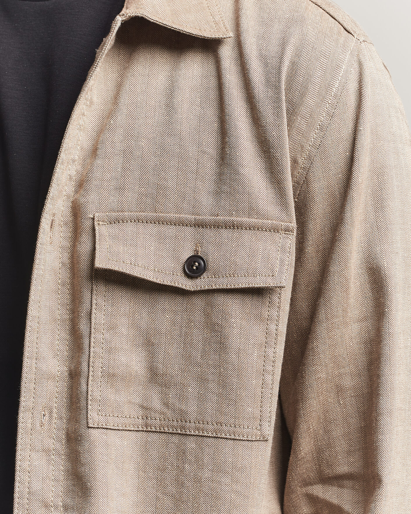 Herre | Skjorter | Tiger of Sweden | Bishop Linen Overshirt Vintage Beige