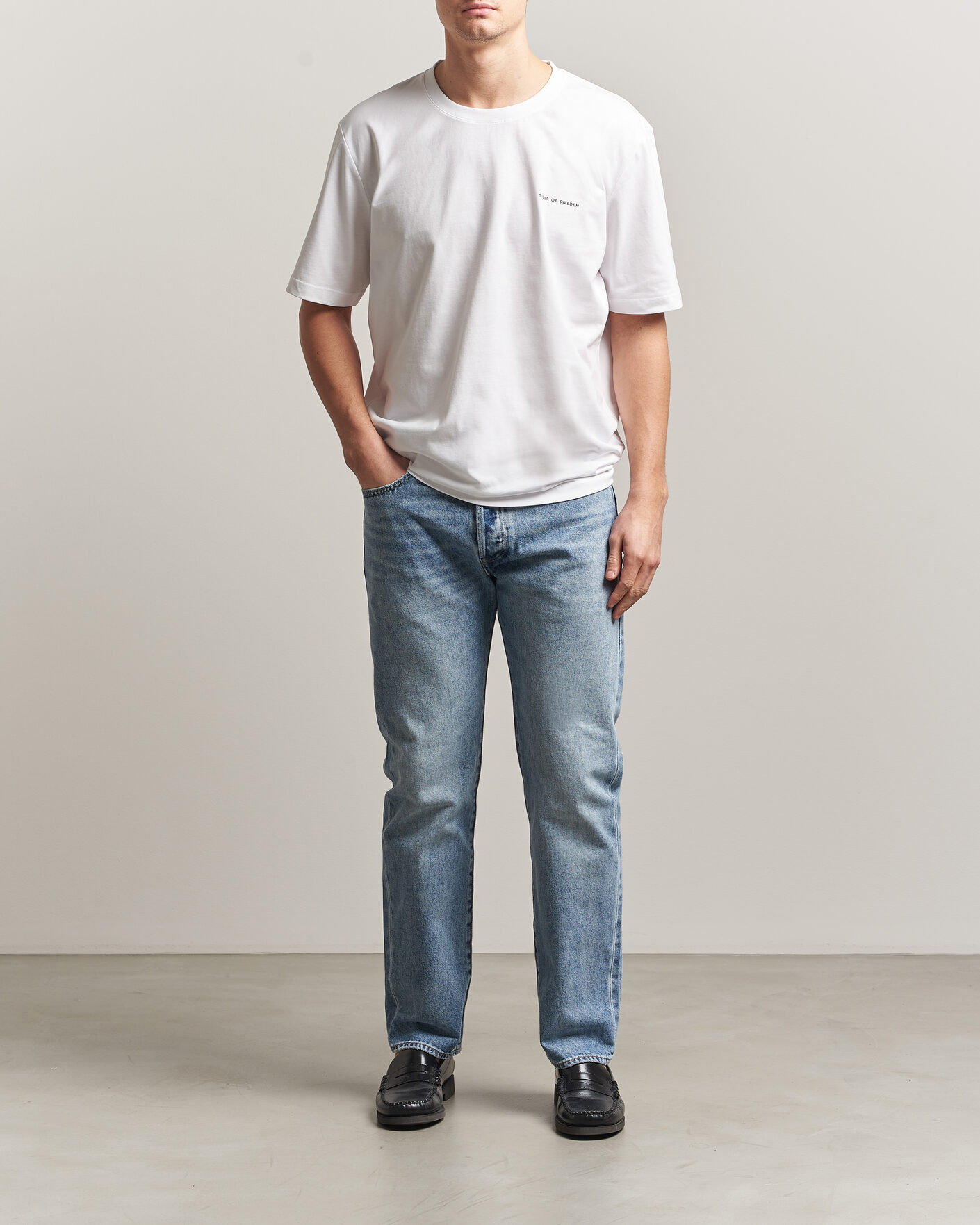 Herre | T-Shirts | Tiger of Sweden | Pro Cotton Logo T-Shirt Pure White