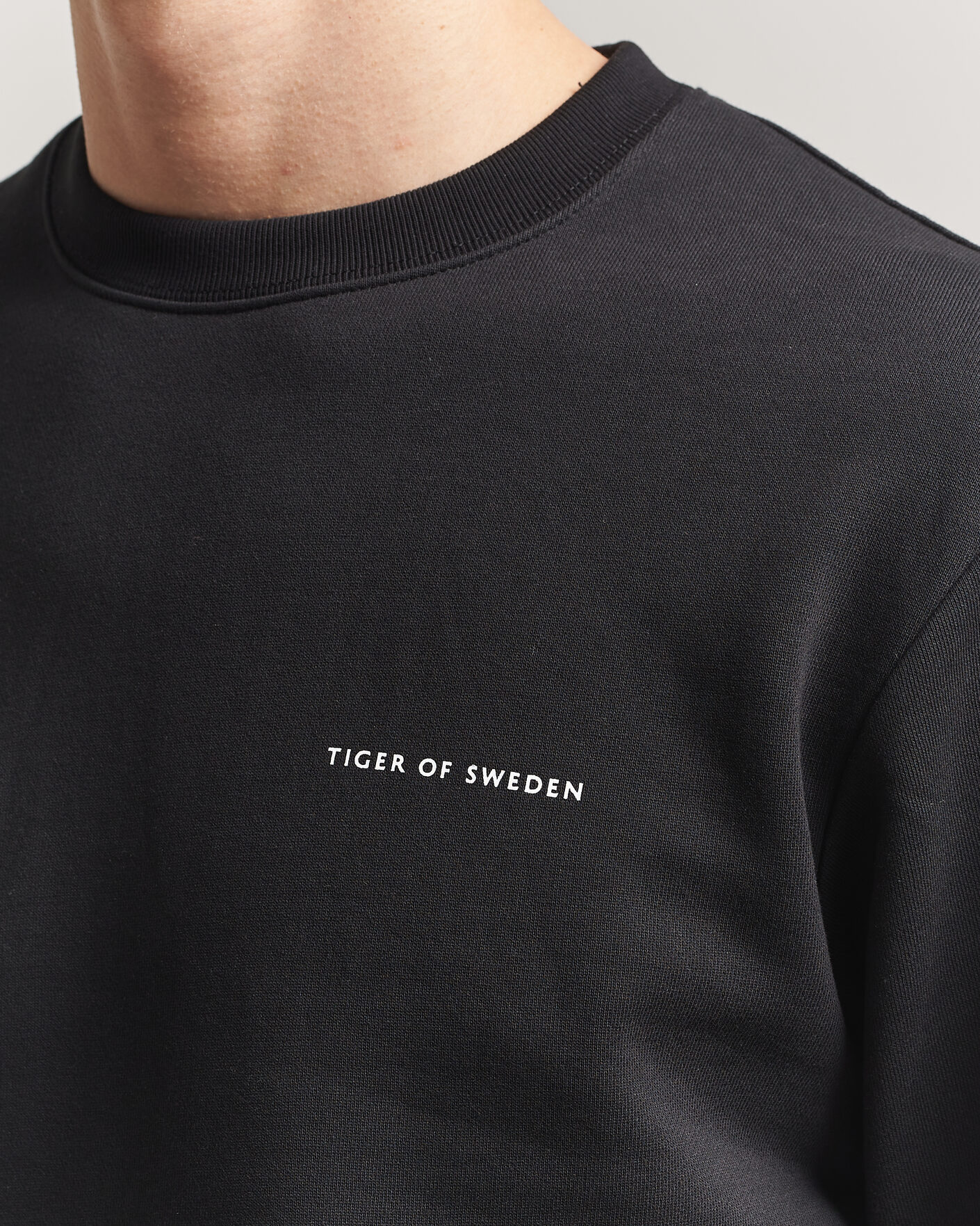 Herre | Gensere | Tiger of Sweden | Emerson Crew Neck Sweatshirt Black