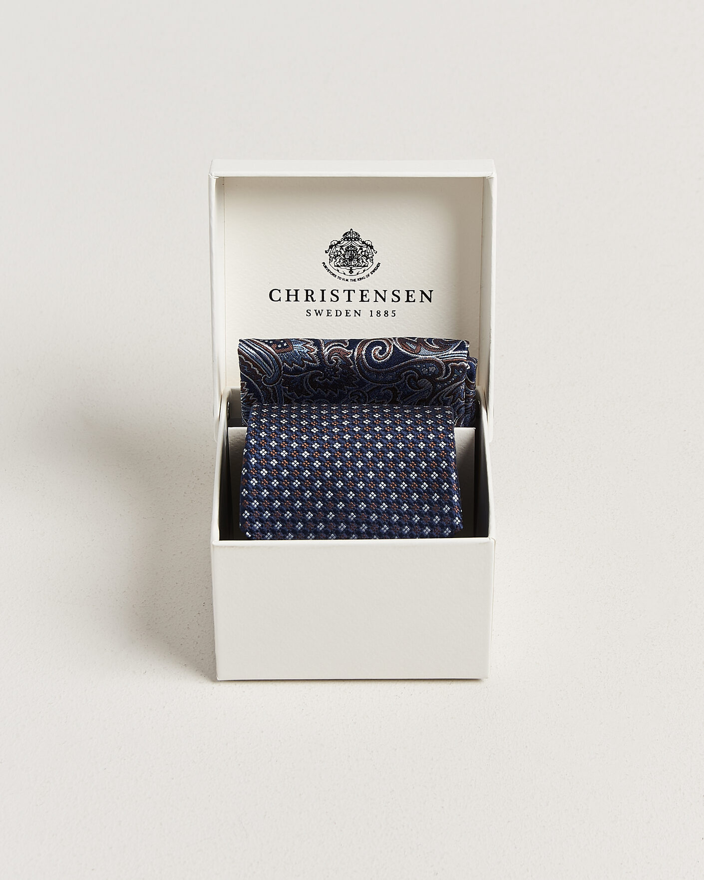 Herre | Slips | Amanda Christensen | Box Set Printed Silk 8cm Tie With Pocket Square Navy/Brown