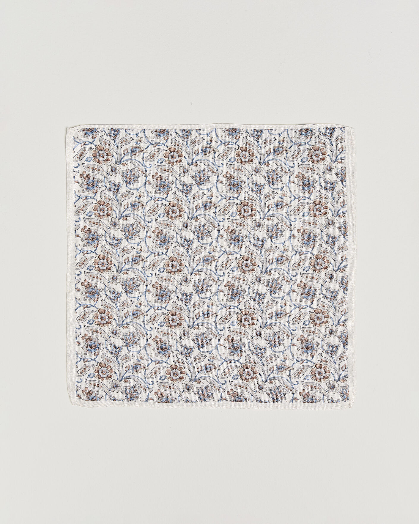 Herre | Lommetørklær | Amanda Christensen | Silk Oxford Large Flower Pocket Square Cream
