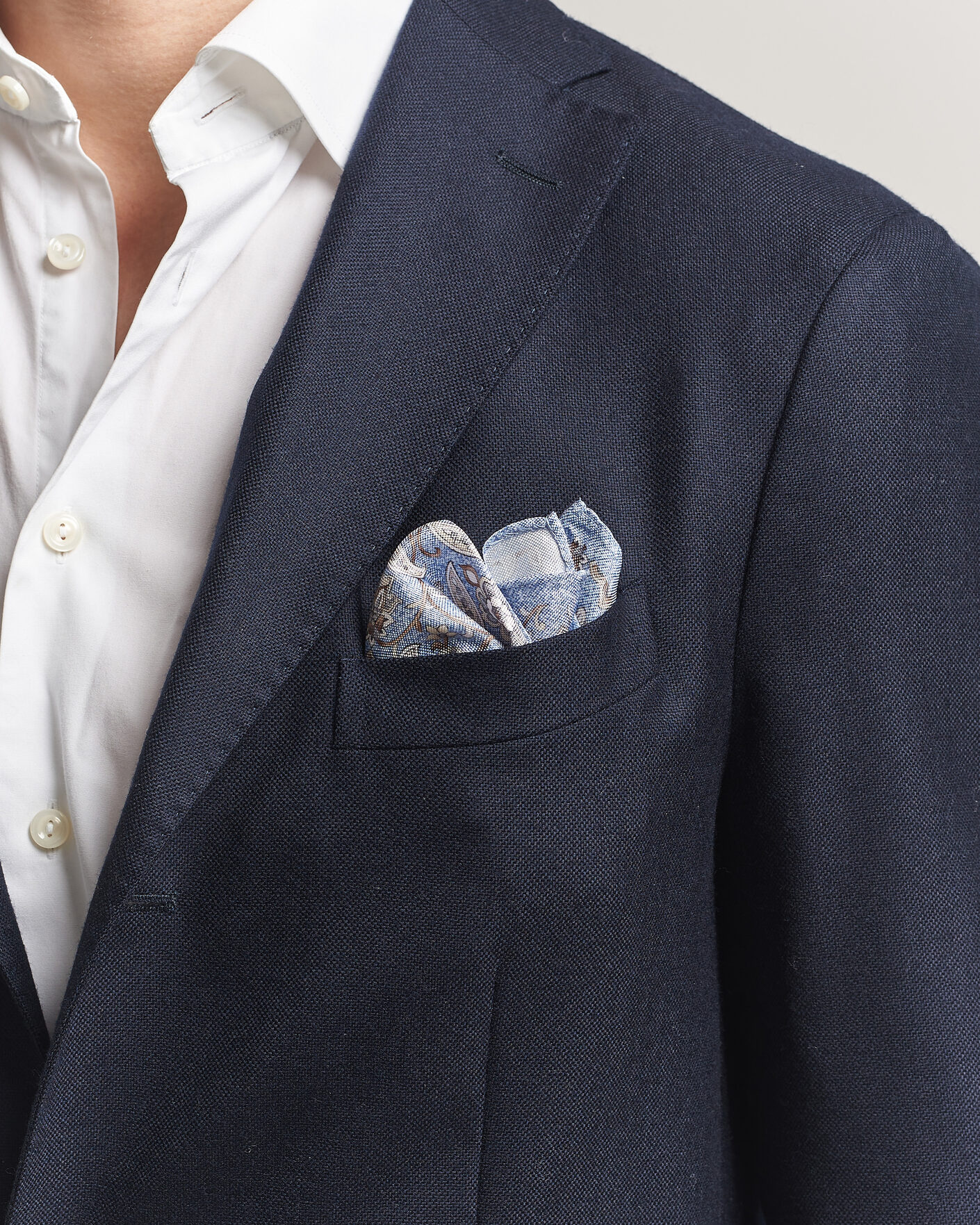 Herre | Lommetørklær | Amanda Christensen | Silk Oxford Large Flower Pocket Square Blue