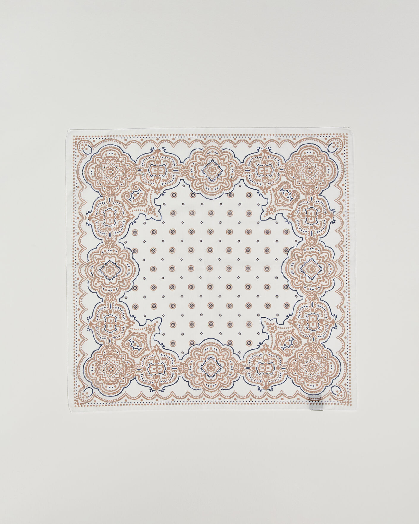Herre | Scarves | Amanda Christensen | Cotton Voilé Medallion Bandana Cream