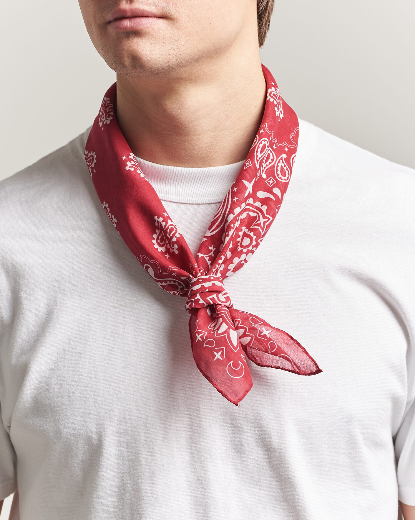Herre | Scarves | Amanda Christensen | Cotton Voilé Paisley Bandana Red