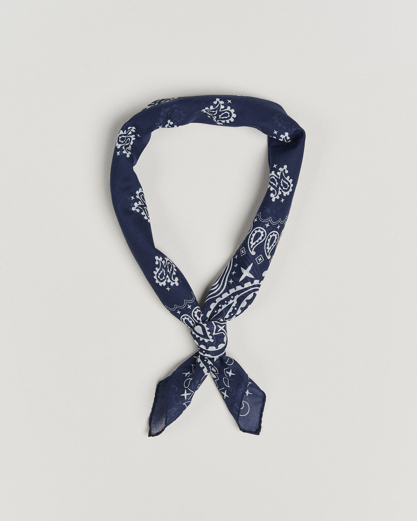 Herre | Scarves | Amanda Christensen | Cotton Voilé Paisley Bandana Navy